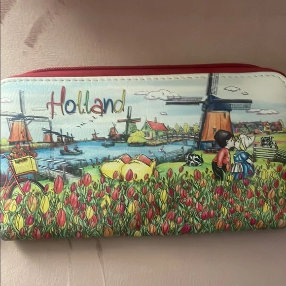 Holland Windmill and Tulip Wallet - Picture 2 of 4